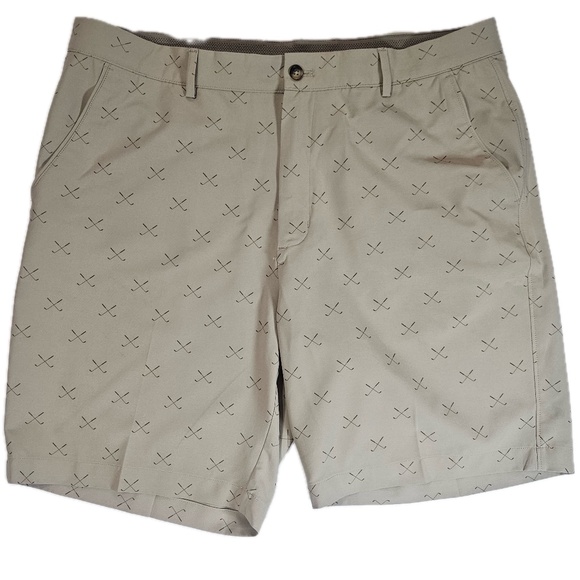 Greg Norman Shorts Mens 38 Khaki Performance Golf Stretch Crossed Clubs Print - Picture 1 of 4